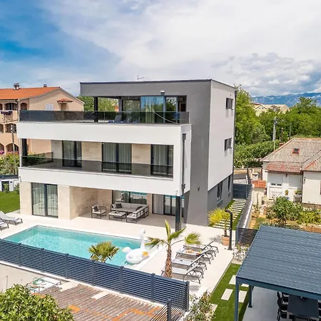 Casa de Férias Stunning In With Sauna Privlaka (Zadar)