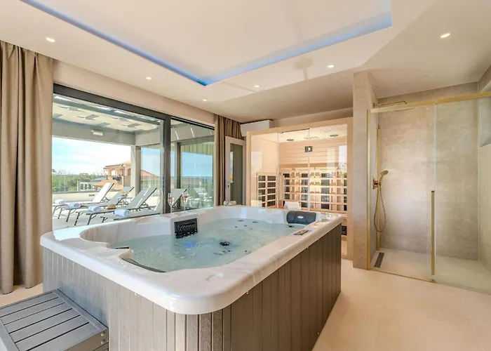 Cozy In With Sauna Casa de Férias Privlaka (Zadar)