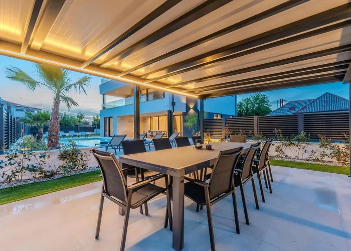 Cozy In With Sauna * Privlaka (Zadar)